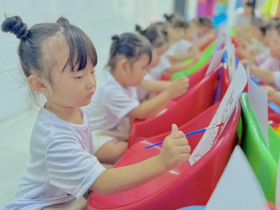 MẦM NON HOA MẶT TRỜI