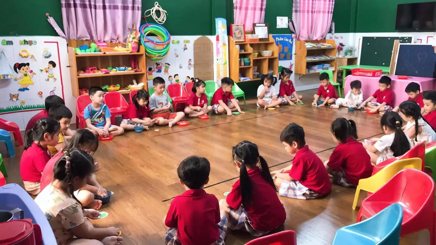MẦM NON HOA MẶT TRỜI