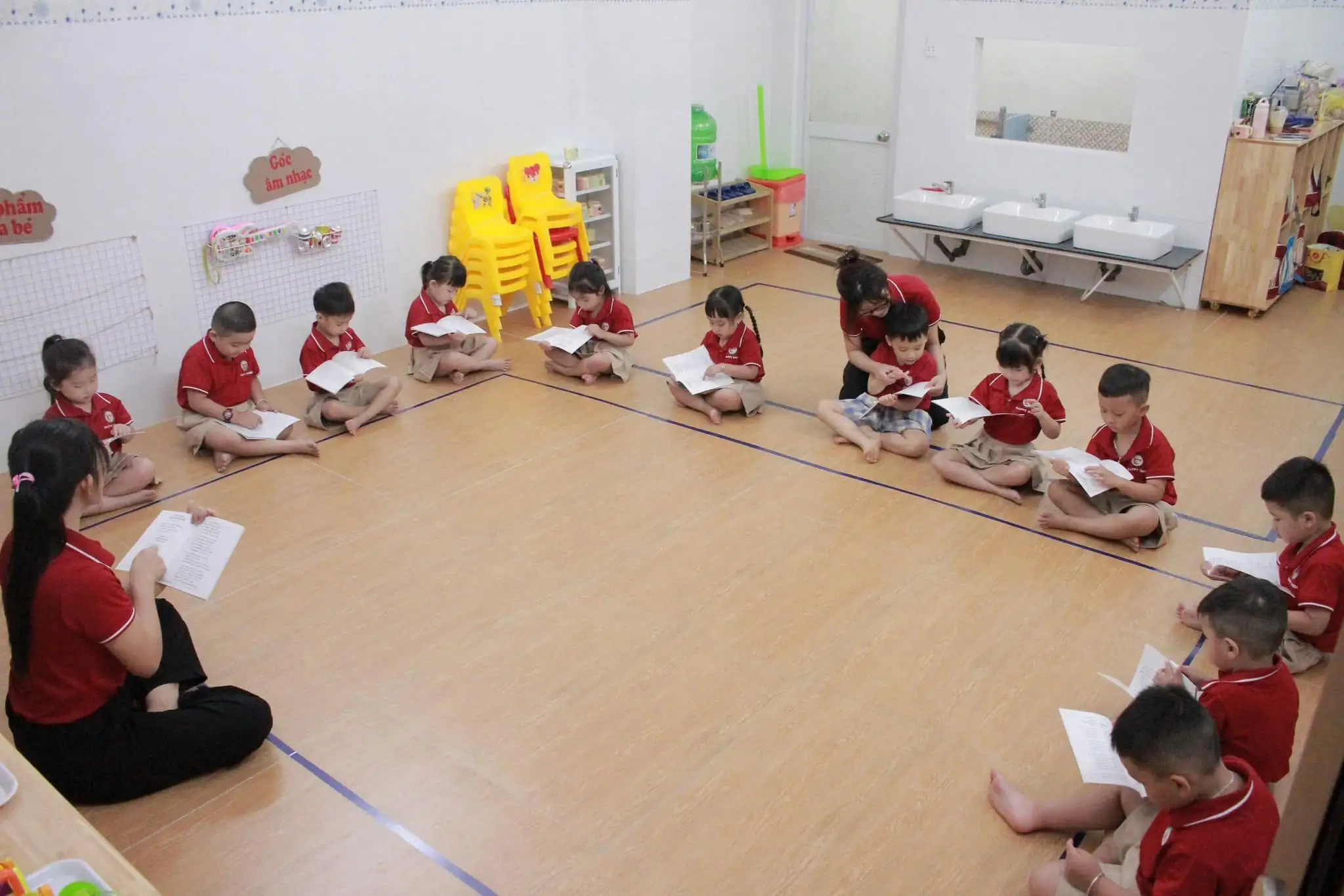 MẦM NON HOA MẶT TRỜI